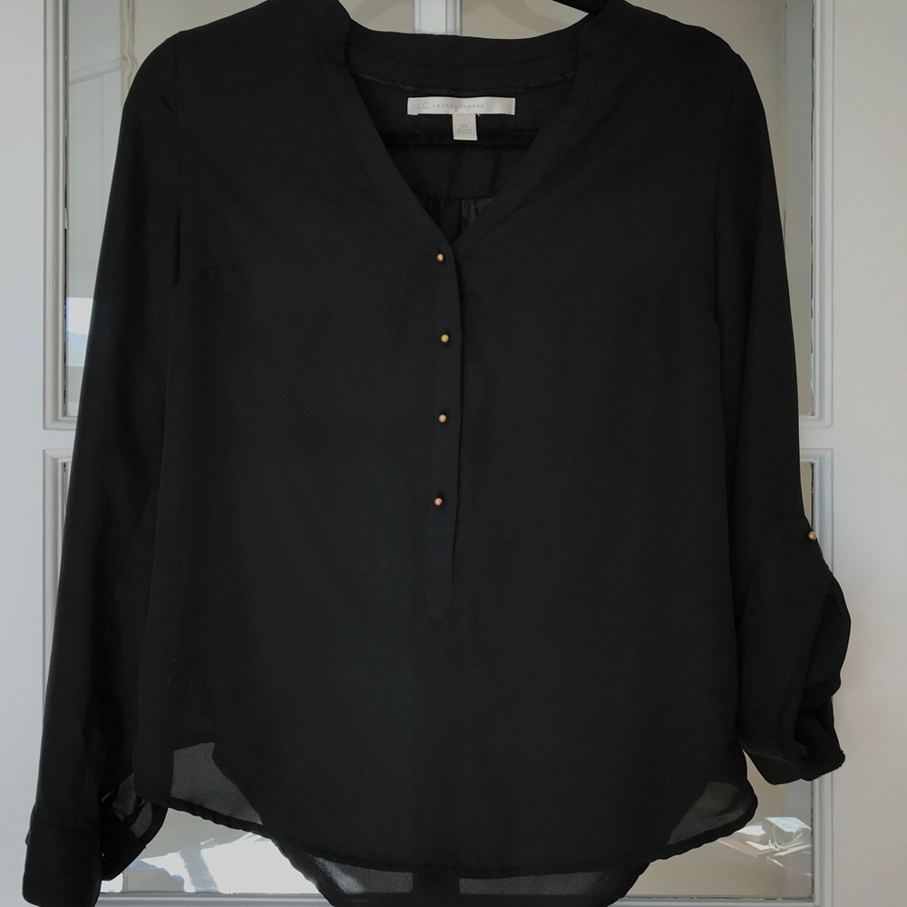 Lauren Conrad Black Top with gold details, XS